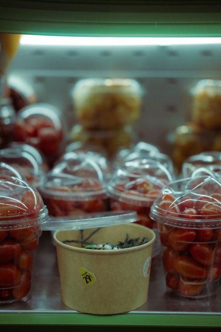 What Is the Best Way to Store Tomatoes for Freshness and Flavor