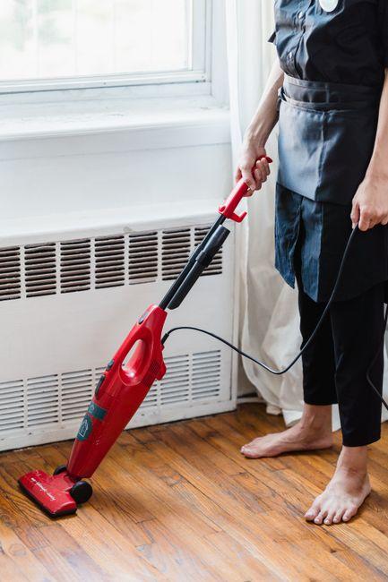 What is the Best Vacuum and Mop Combo for Easy, Spotless Cleaning at Home